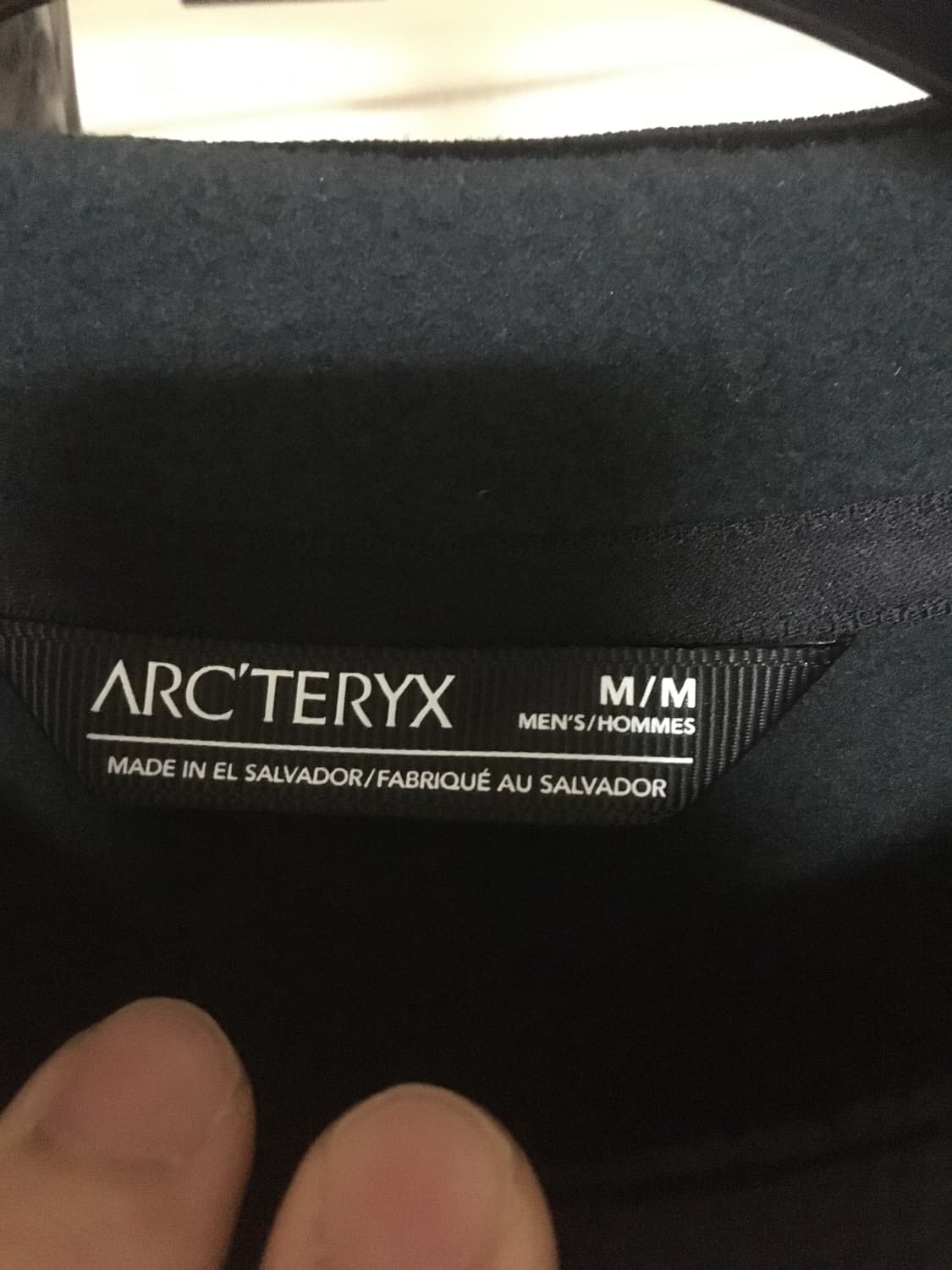 아크테릭스 컨실 크루넥 풀오버 블랙 판매합니다  상품이미지5