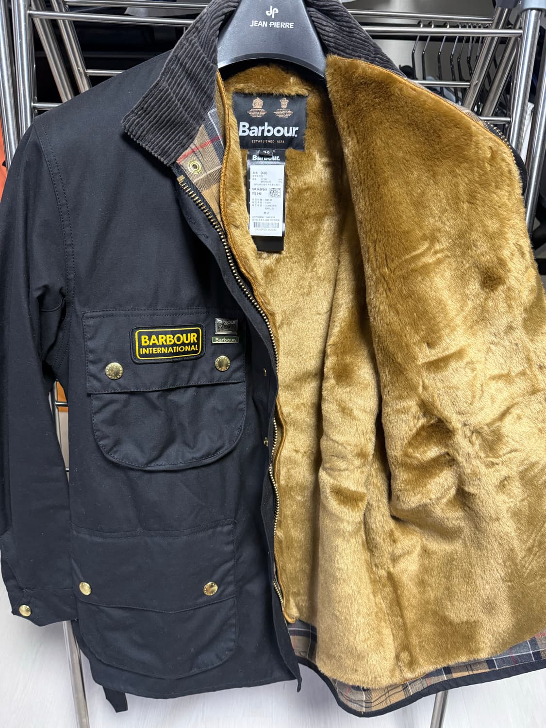 바버 인터내셔널 오리지널 왁스자켓 100-105 팝니다 상품이미지2