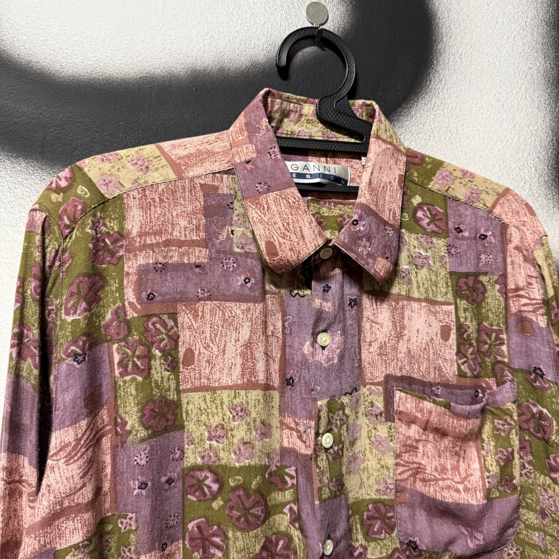 Ganni 가니 에스닉 풀 패턴 레이온 원 포켓 긴팔 셔츠 상품이미지3