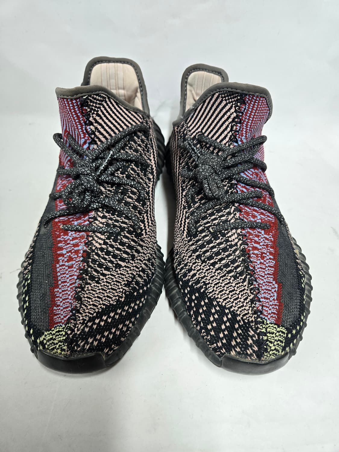 아디다스 이지부스트 350 V2 멀티컬러 예힐 285mm 상품이미지2