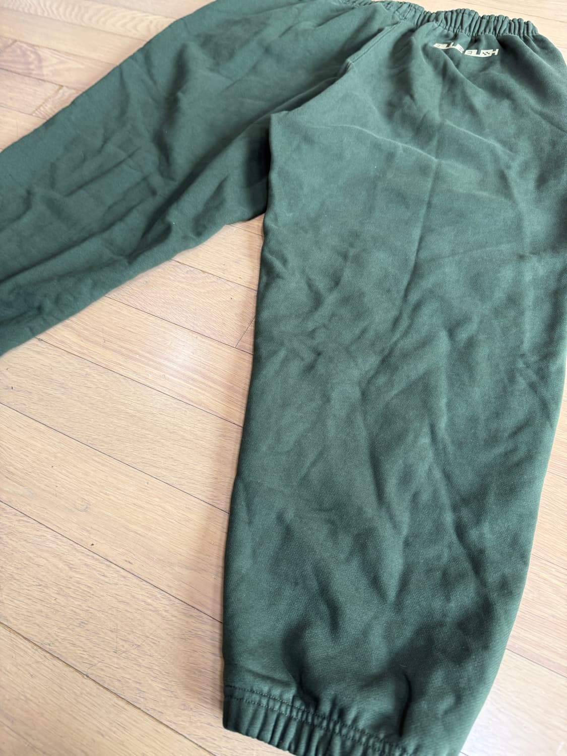 [L] 나이키 랩 nrg x 빌리 아일리시 플리스 스웻팬츠 세쿼이아 상품이미지7