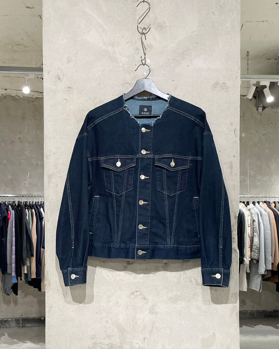 나노 유니버스 진청 논 카라 크롭 데님 자켓 상품이미지1