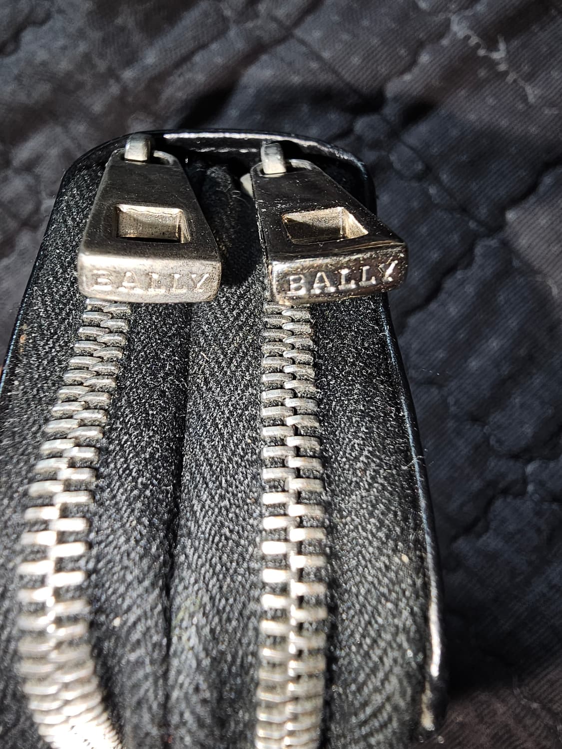 Bally 발리 블랙 가죽 키링 동전지갑 상품이미지4