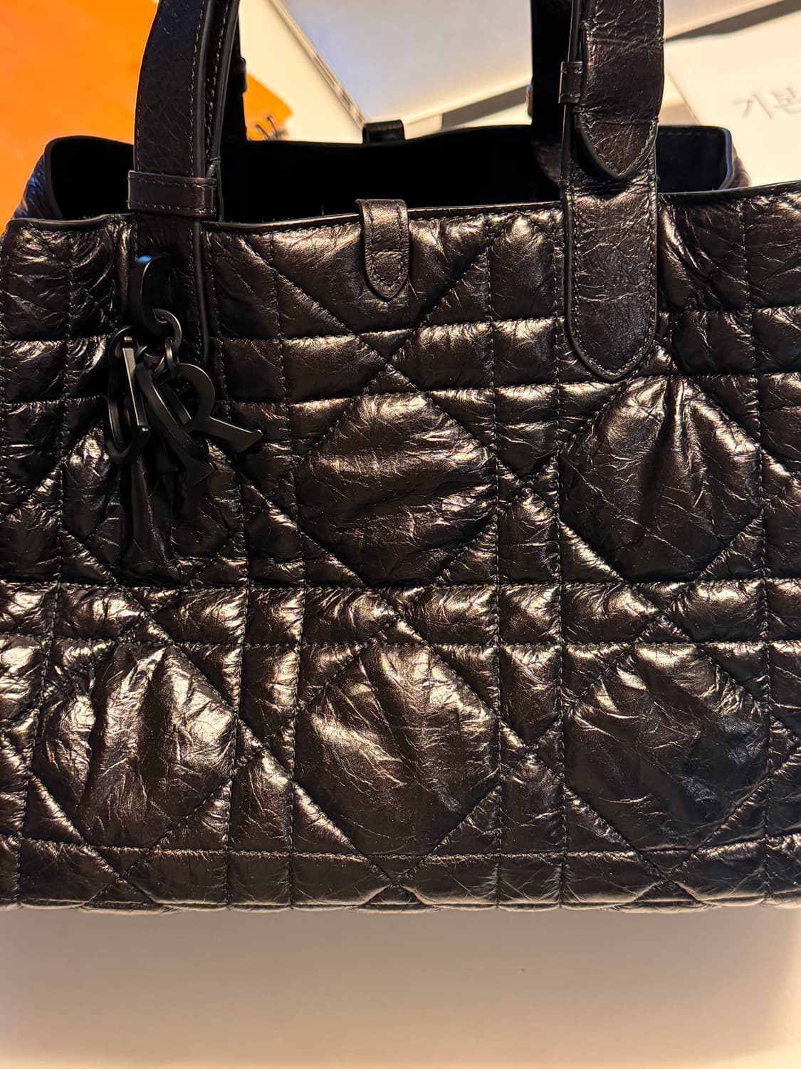 디올 뚜주흐 블랙 미디움 상품이미지3