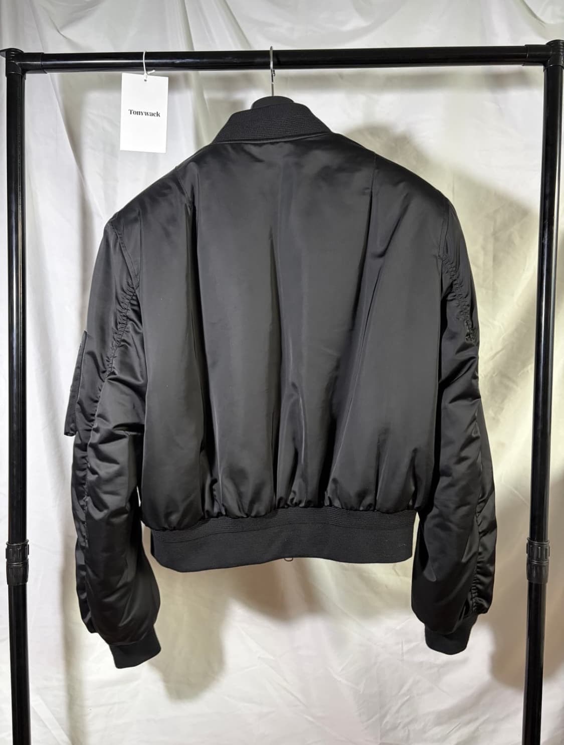 (L) 24FW Tonywack ma-1 크롭 봄버 자켓 상품이미지2