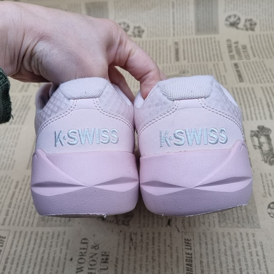 케이스위스 핑크 여성운동화230  상품이미지4