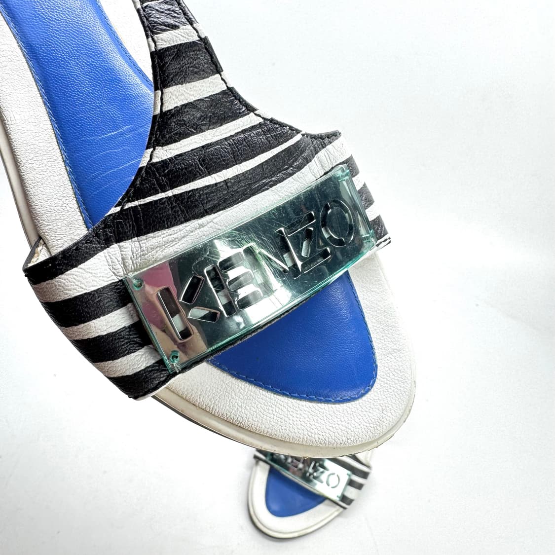 KENZO 겐조 엠보스트 샌들 230 상품이미지4