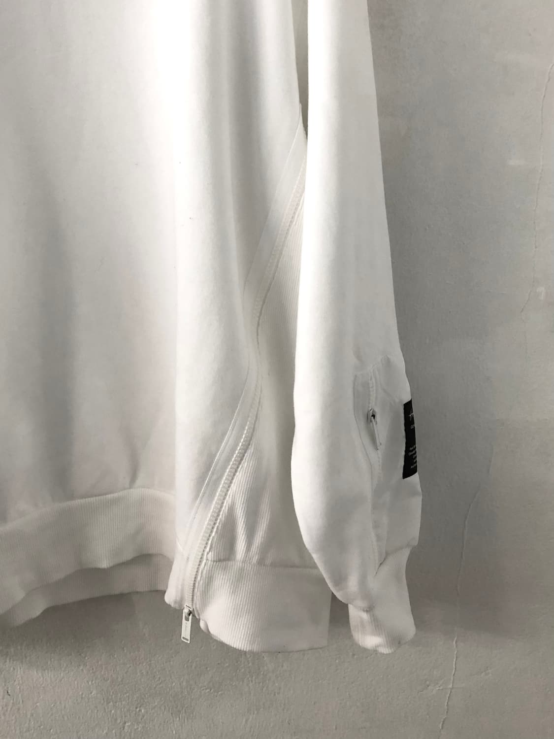 Gu Undercover Side Zipper Sweatshirt 상품이미지2