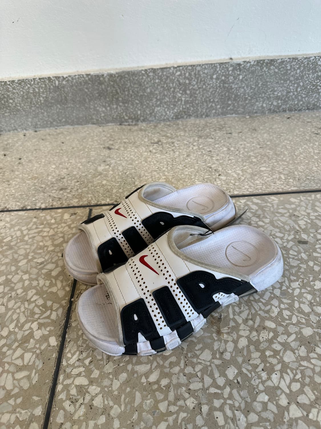 Nike Air More Uptempo Slide 상품이미지2