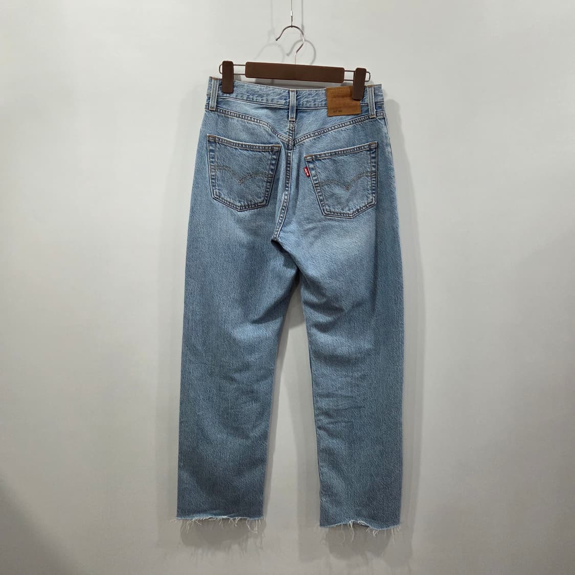 90s 리바이스 501 빅E 프리미엄 연청 컷팅진 26/30 상품이미지3