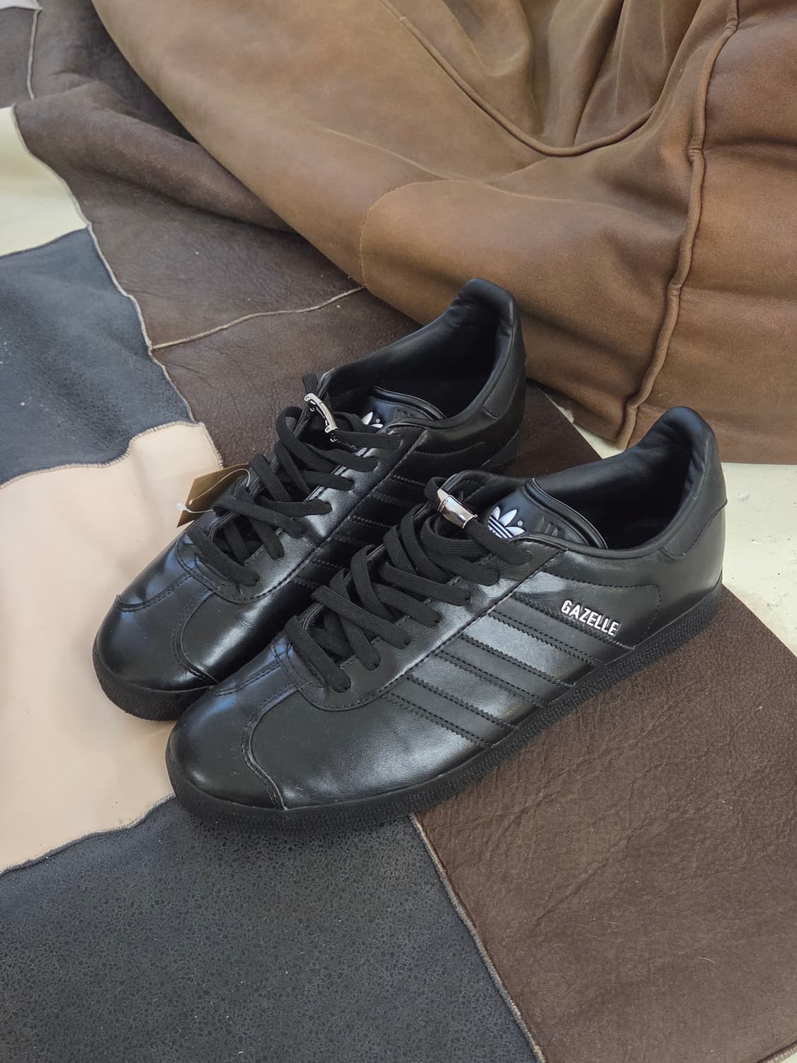 Adidas 아디다스 레더 가젤 블랙 슈즈 상품이미지2