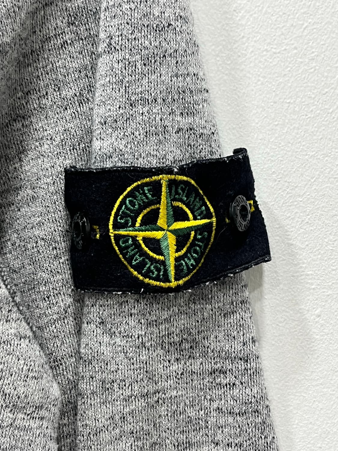 스톤아일랜드 와펜 후드집업 L 100 상품이미지4