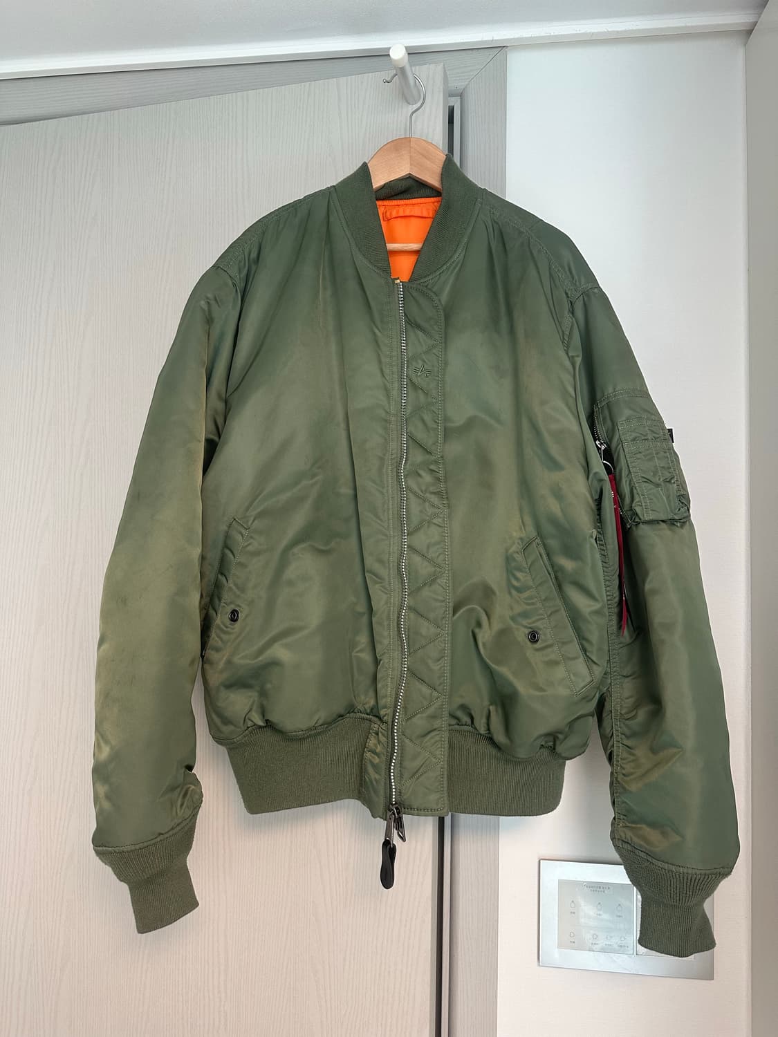 알파인더스트리 MA-1 항공점퍼 XL 세이지 그린 상품이미지1