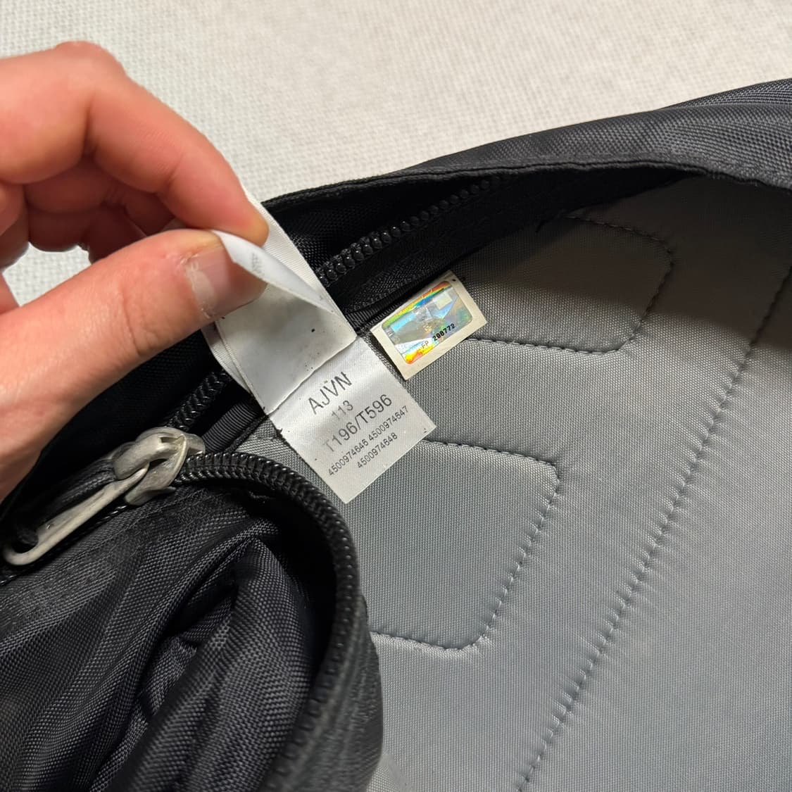 노스페이스 제스터 블랙 백팩 상품이미지3