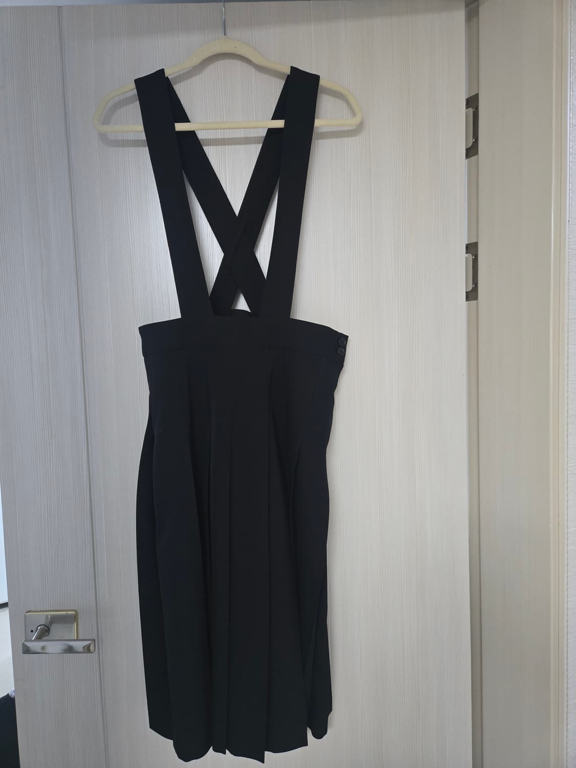 꼼데가르송 걸 2025fw 서스펜더  플리츠 스커트 상품이미지2