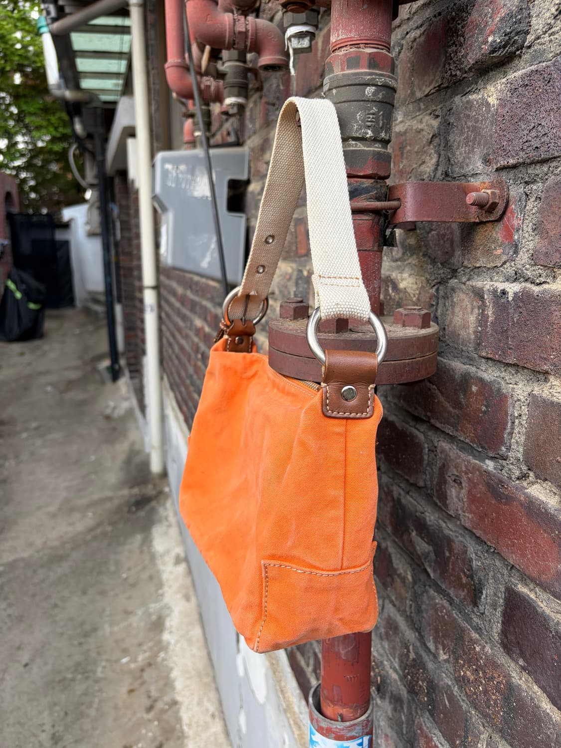 GAP 스트라이프 라이닝 캔버스 토트  상품이미지3