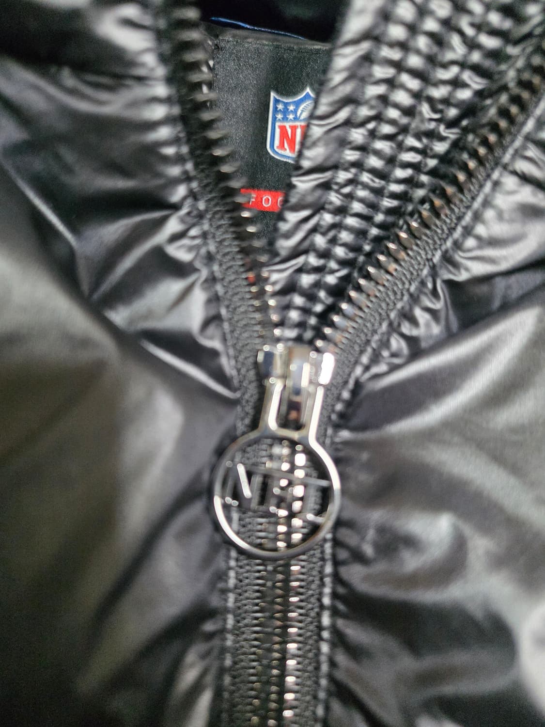 NFL 블랙 글로시 여성 숏패딩 상품이미지2