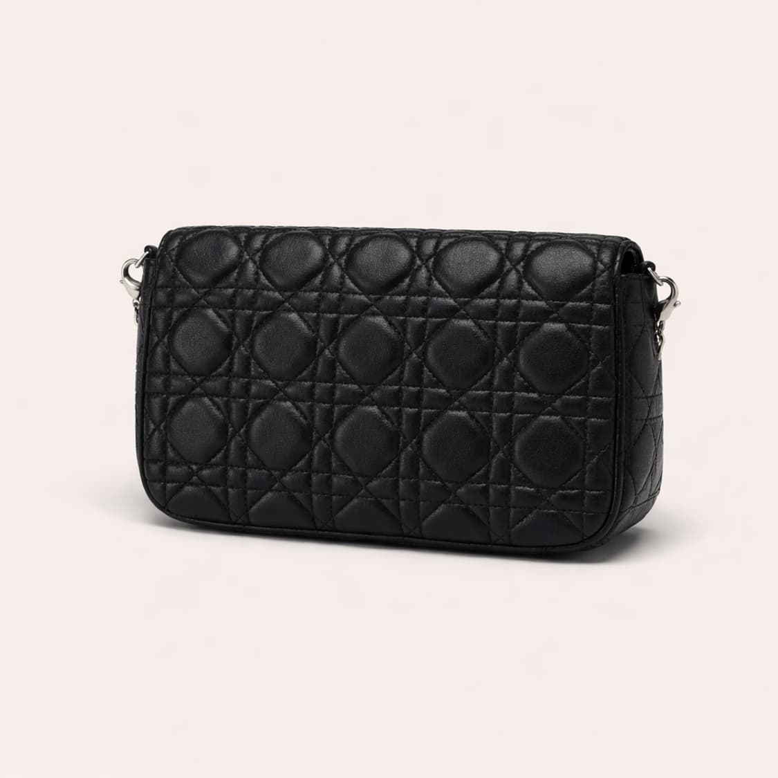 [S급] 디올 까나쥬 퀼팅 램스킨 은장 체인 숄더백 블랙 판매합니다!!! 상품이미지2