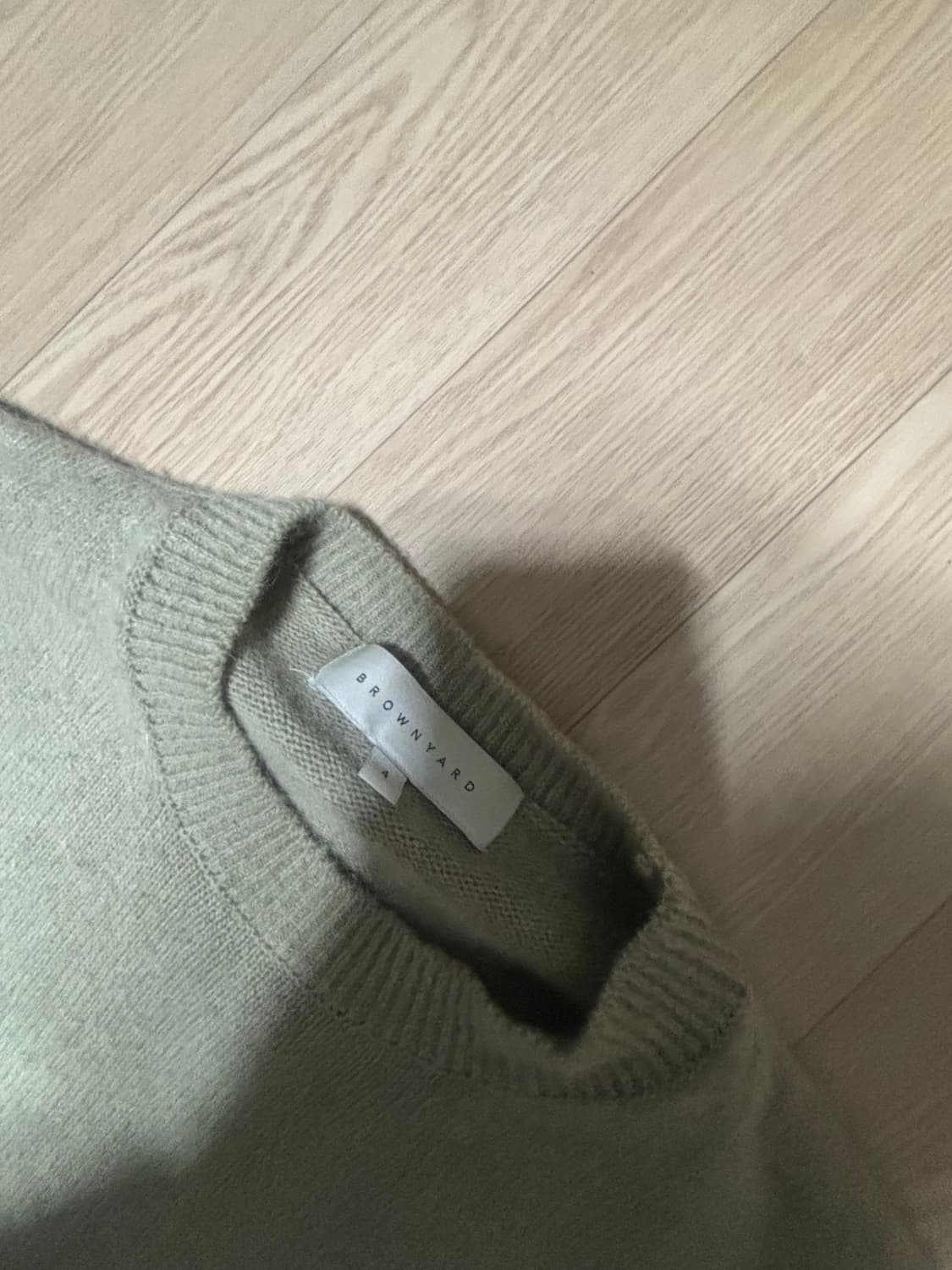 [4] 브라운야드 알파카 스웨터, 라이트 올리브 상품이미지2