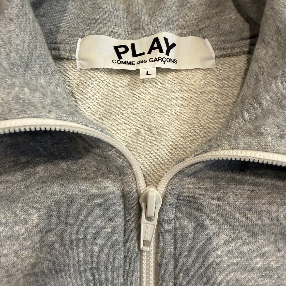 꼼데가르송 백로고 그레이 집업  상품이미지3