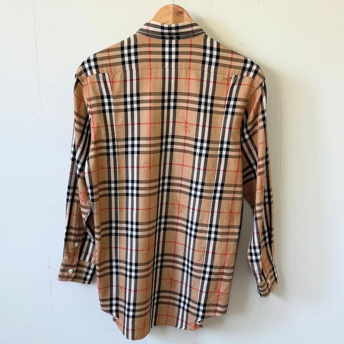 버버리 기마로고 노바 체크 셔츠 상품이미지3