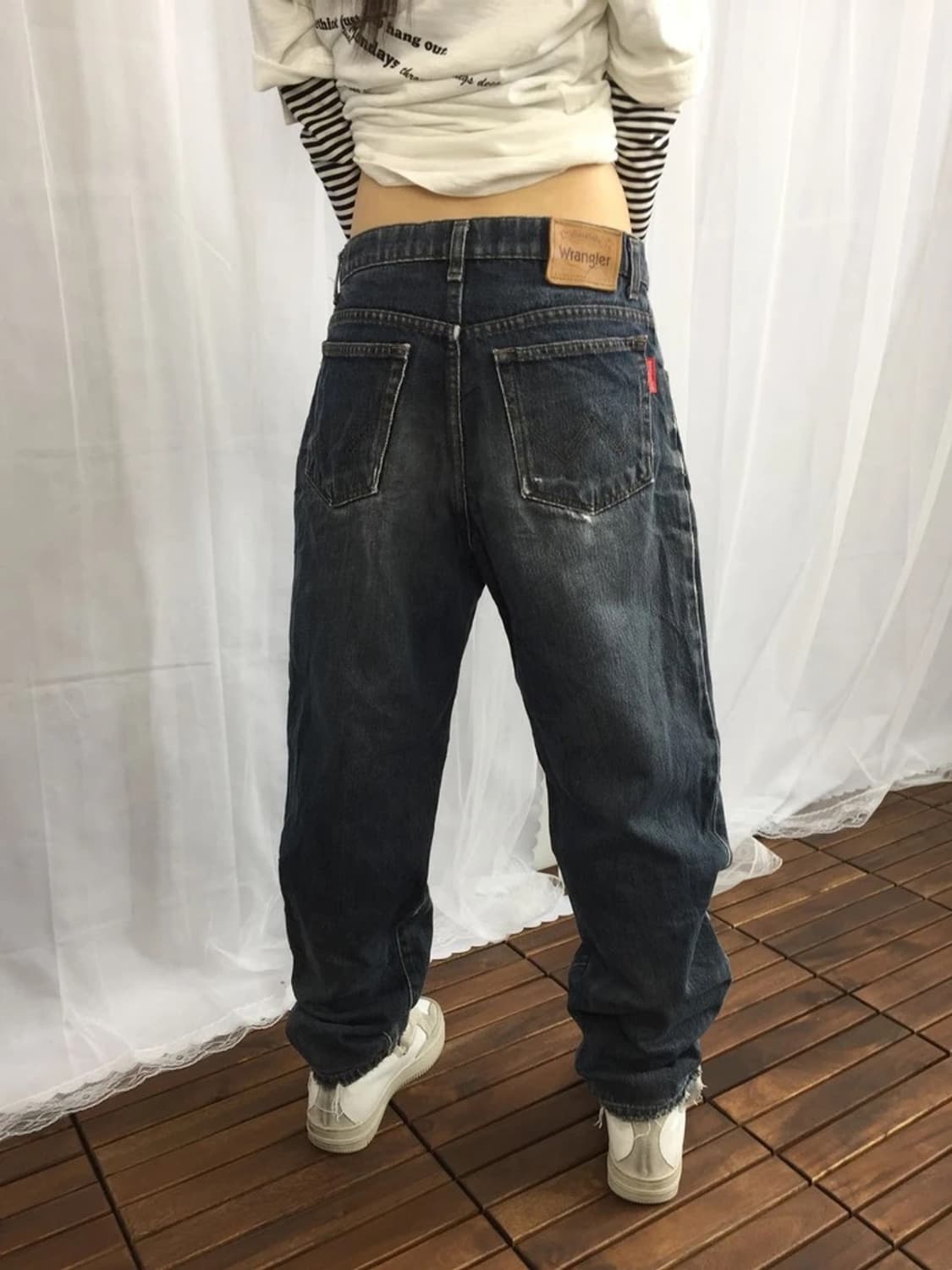 Wrangler Black Distressed Denim Pants 상품이미지2