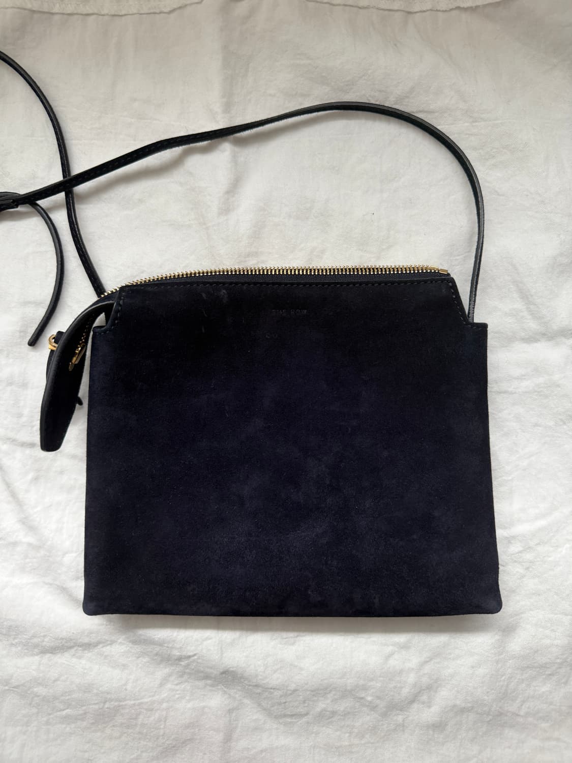 the row 더로우 스웨이드 크로스 백 상품이미지1