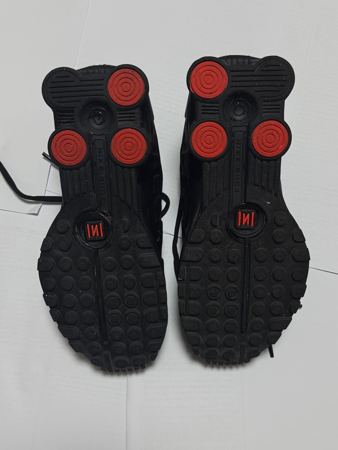 나이키 샥스 R4 블랙 235 상품이미지4