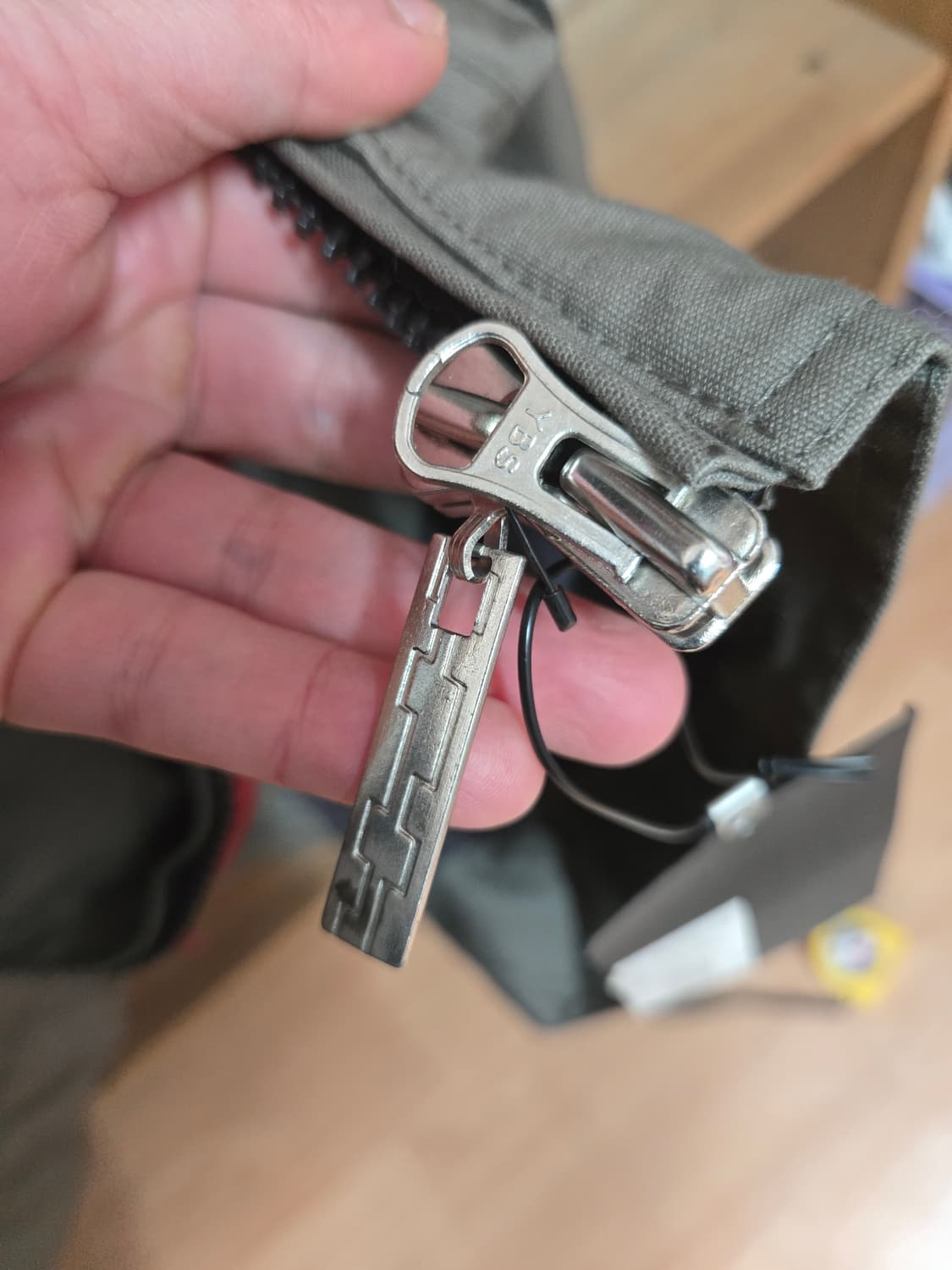 볼보 드라이버 자켓 공식 굿즈 새상품 상품이미지6