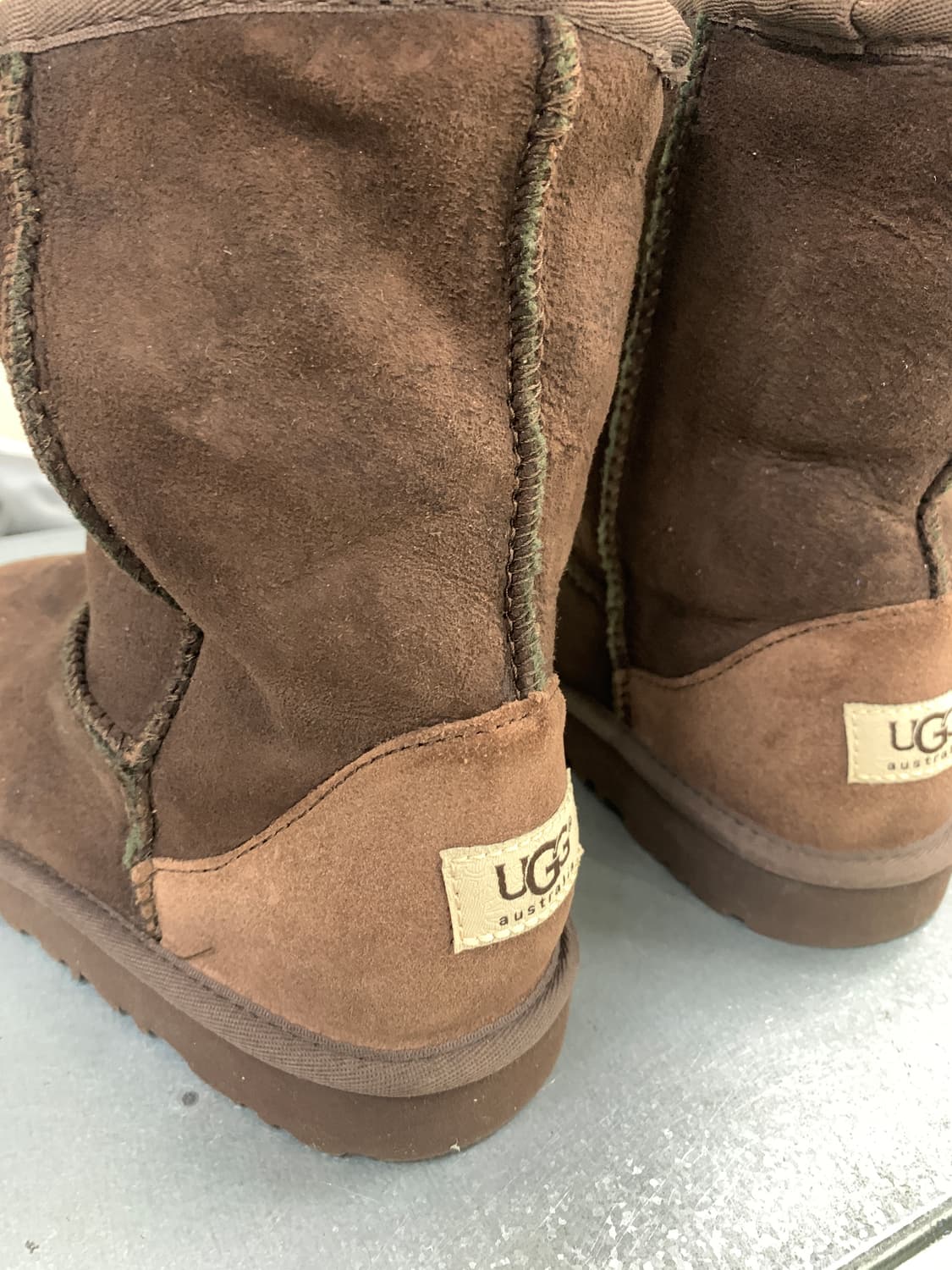 어그 클래식 숏 부츠 브라운 220 상품이미지7