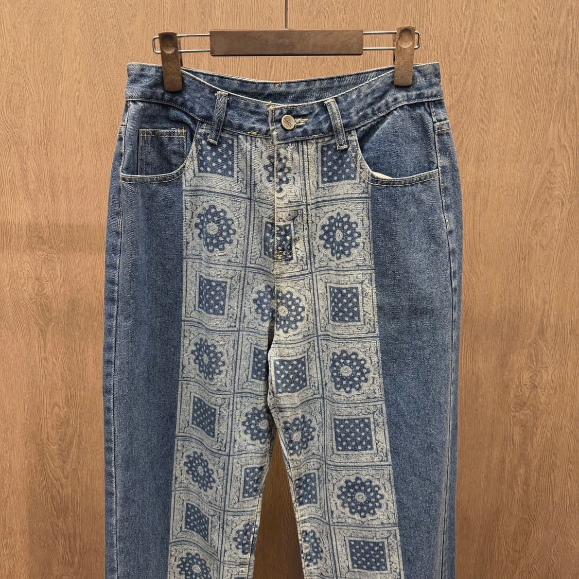 빈티지 데님 팬츠 반다나 패턴 배색 디테일 와이드 스트레이트핏 중청 상품이미지4