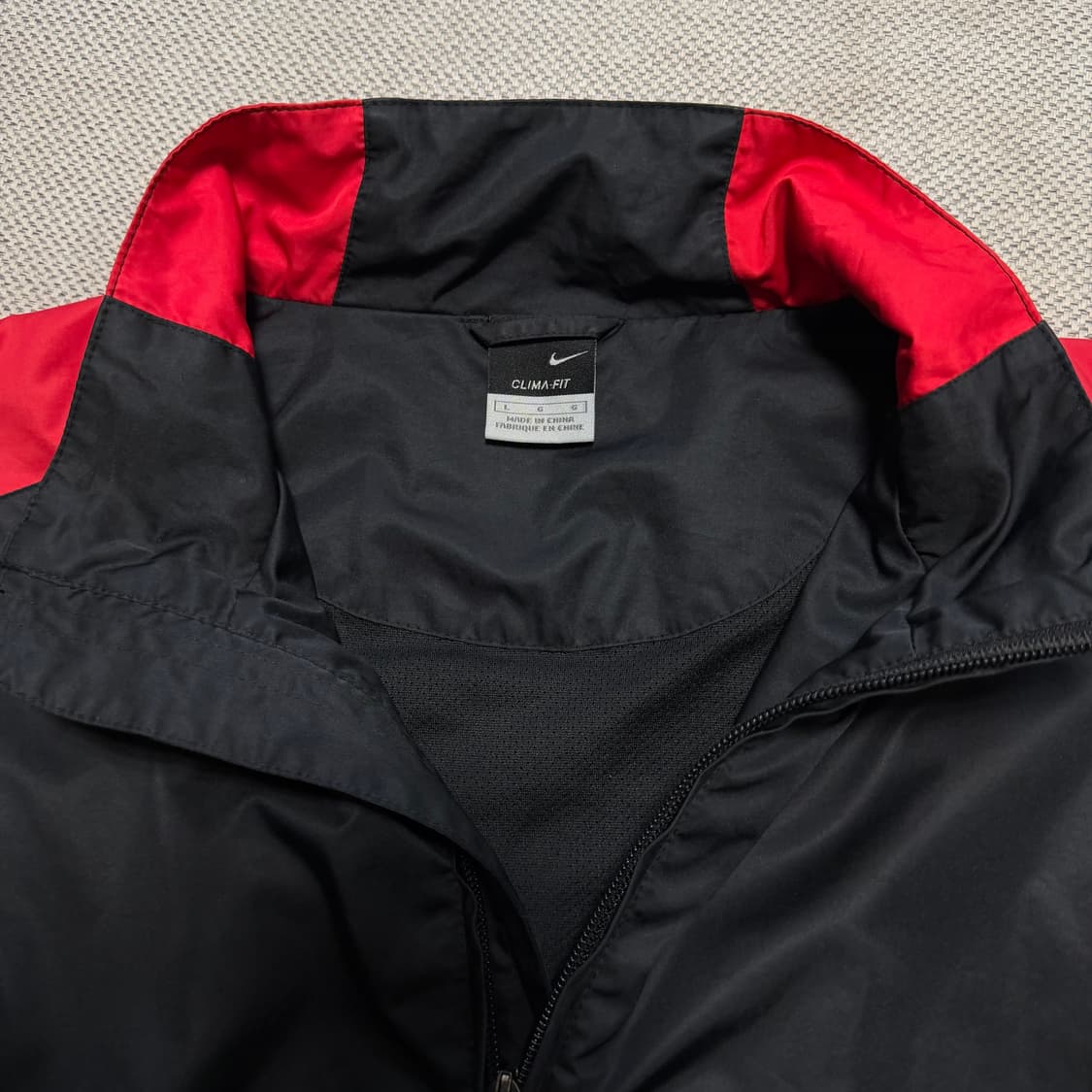 나이키 토탈90 바람막이 상품이미지3