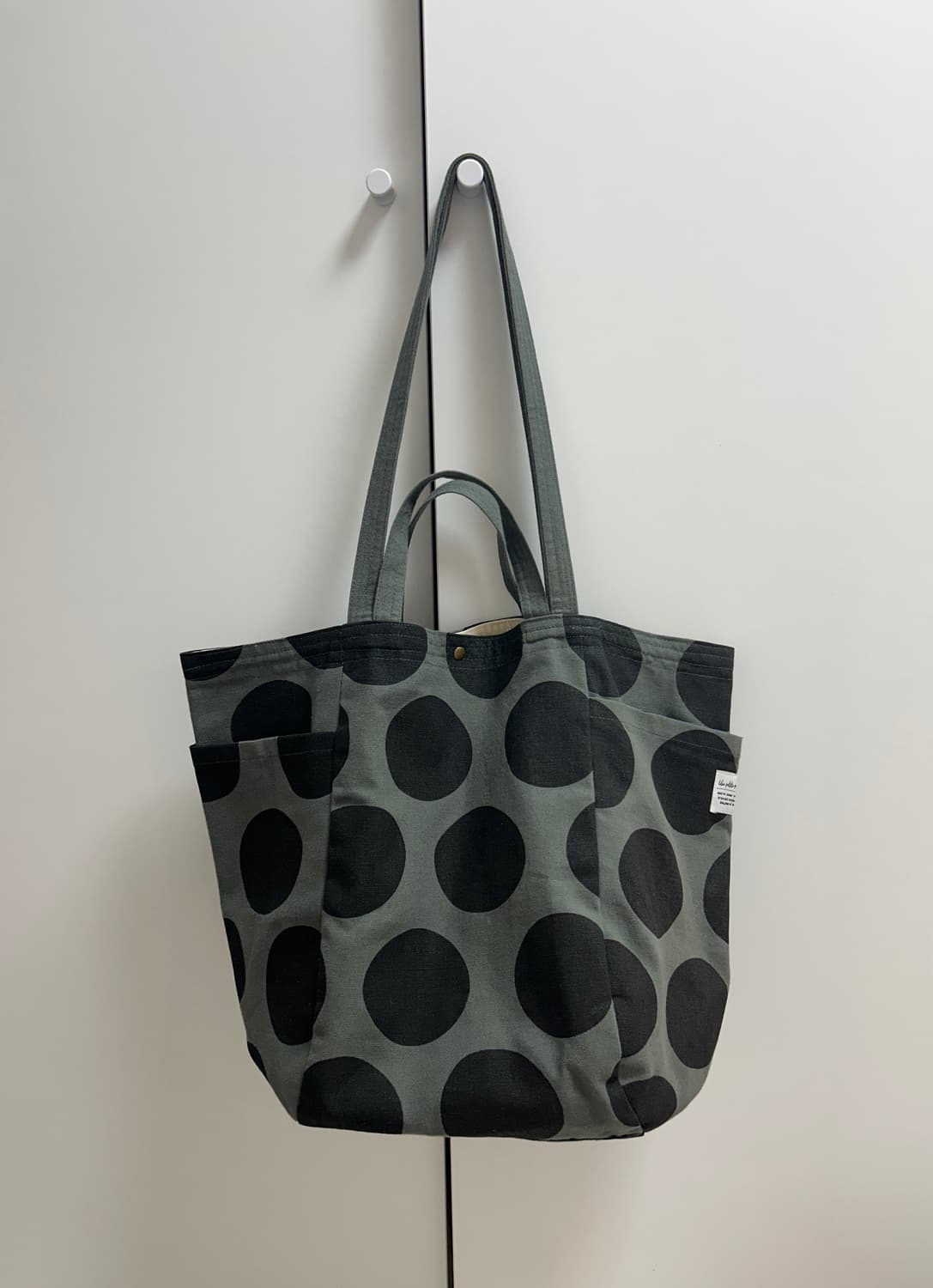 도트 땡땡이 무늬 캔버스 숄더백 토트백 상품이미지1