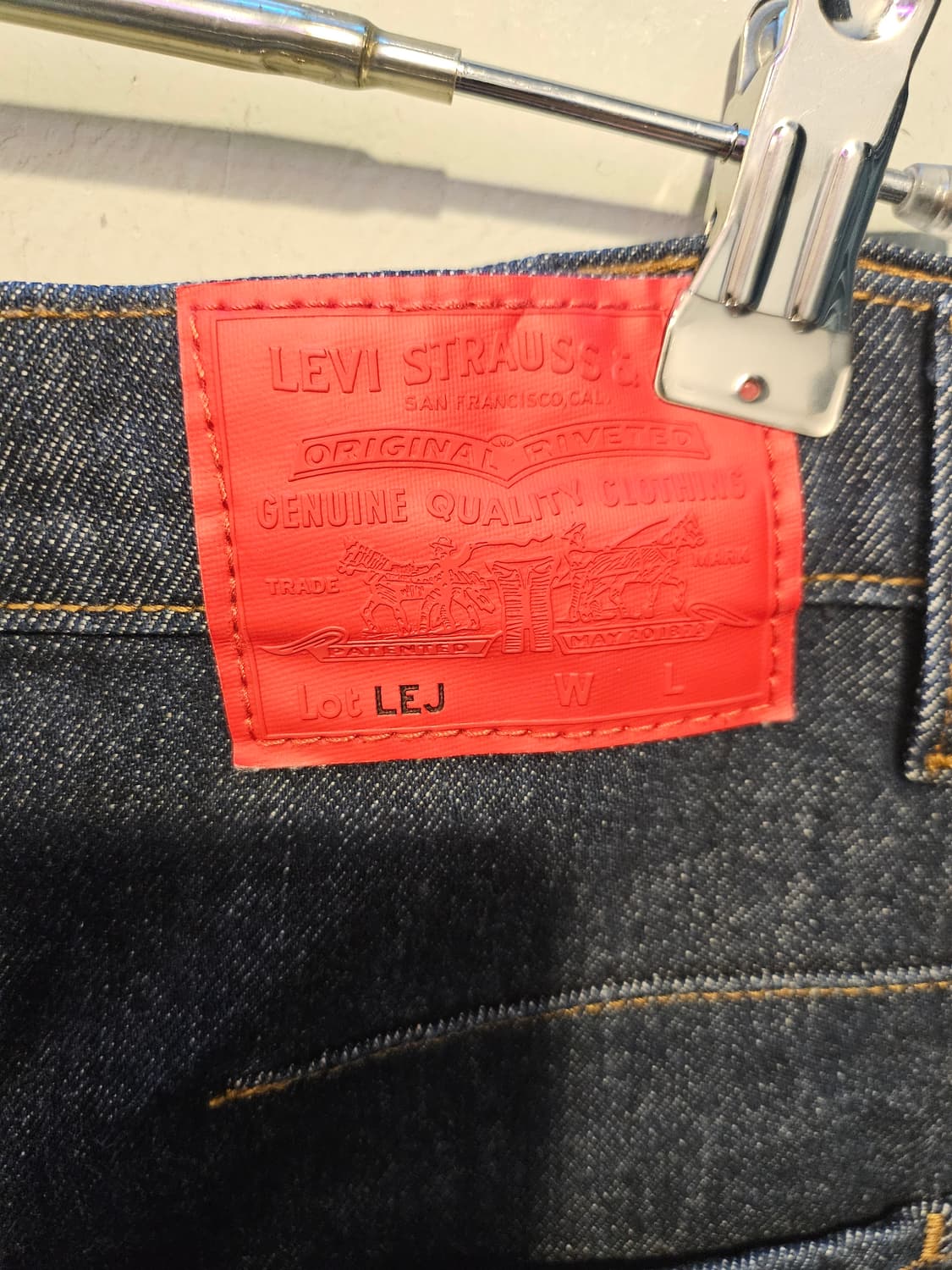 리바이스 정품 레드탭 데님 와이드팬츠 상품이미지3