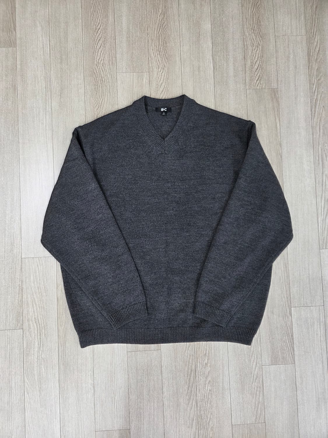 (1회착)유니클로C V넥 브이넥 니트 XL 그레이 상품이미지1