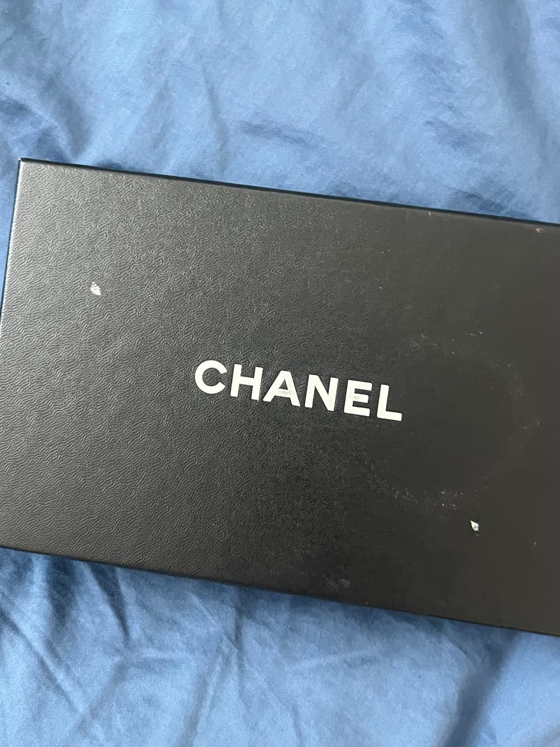 샤넬 빈티지 블랙 레더 클래식 반지갑 상품이미지8