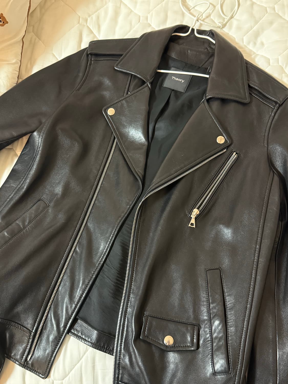 띠어리 레더 자켓 상품이미지1