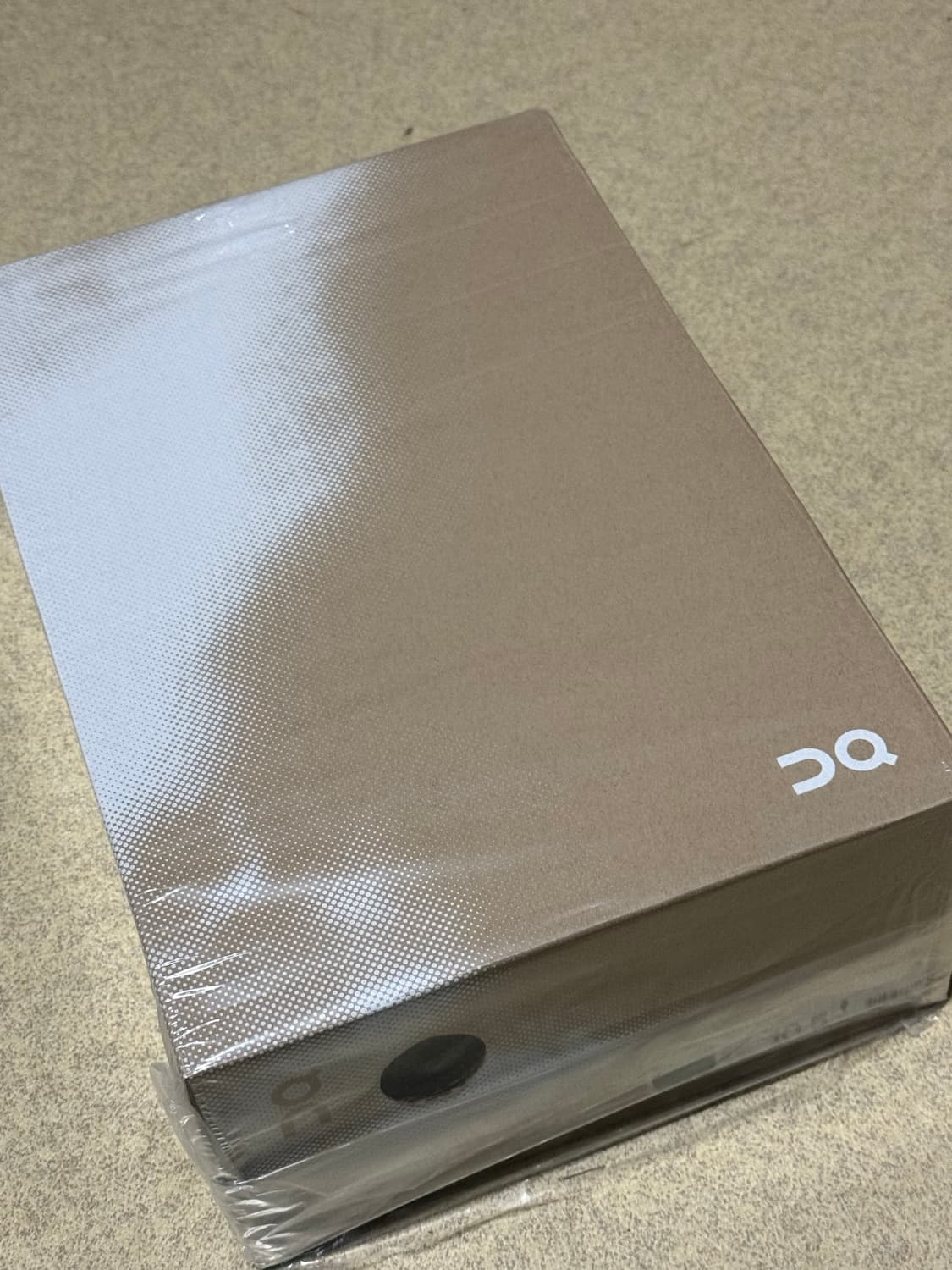 (새상품) 온러닝 클라우드몬스터 보이드 285(EU44.5) 상품이미지3