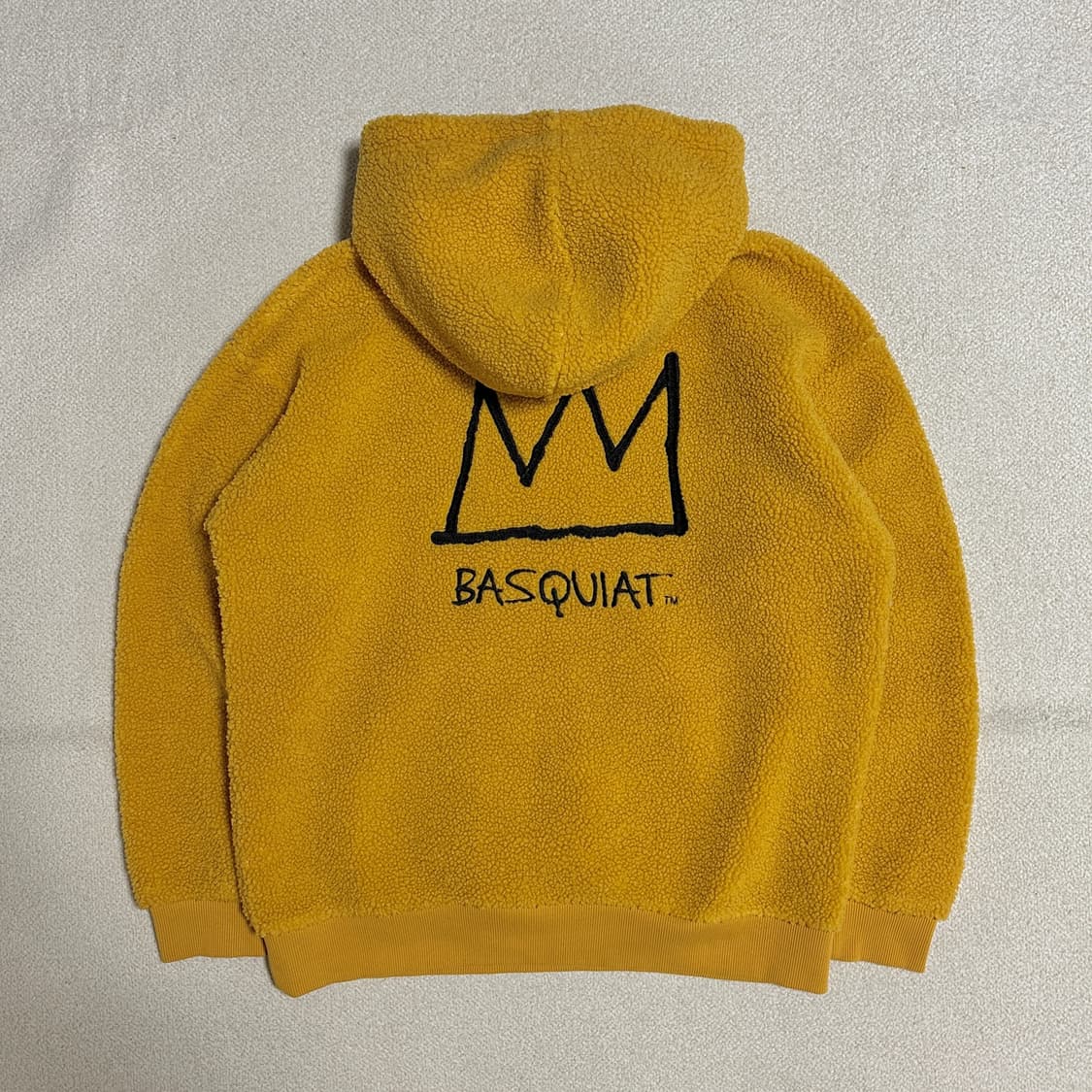 장 미쉘 바스키아 X 클라이드앤 뽀글이 양털 후드티 상품이미지3