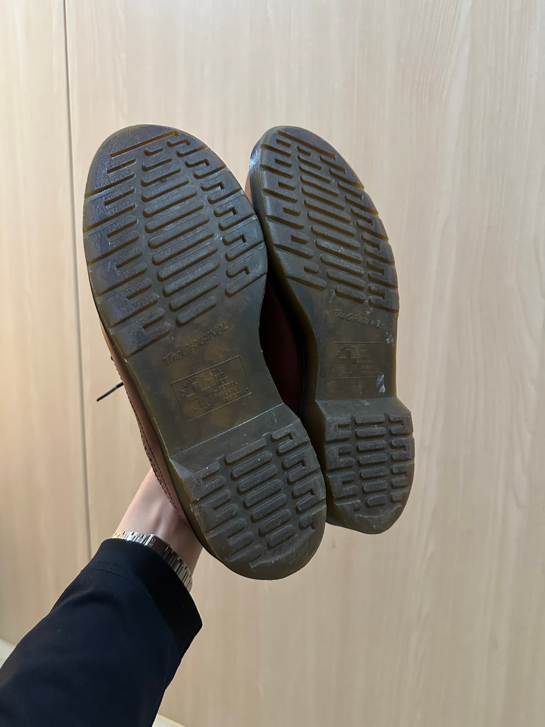 닥터마틴 5홀 윙팁 버건디 UK7 260 상품이미지6