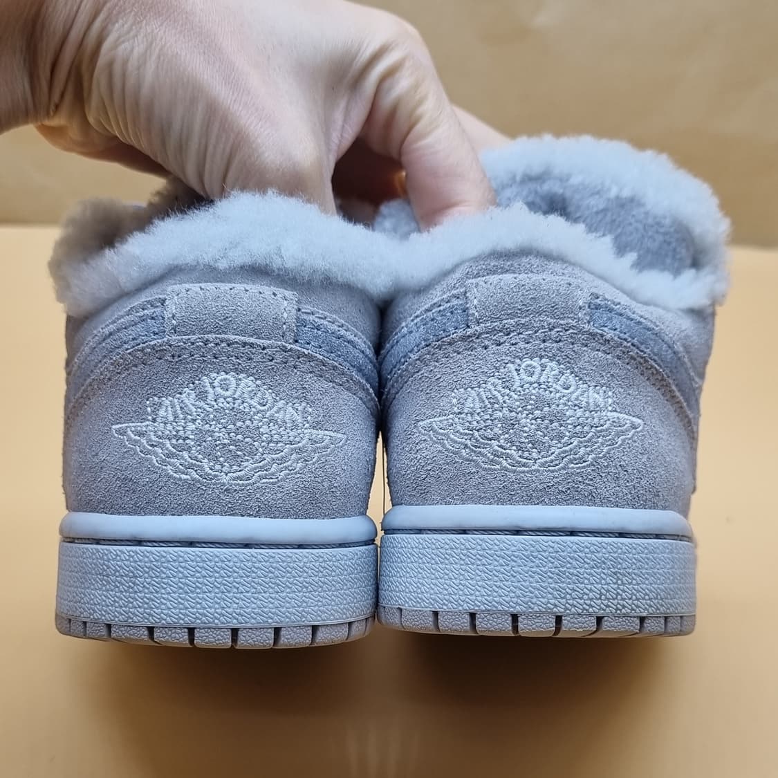 나이키 조던1 로우 쉐르파 운동화 230 상품이미지4