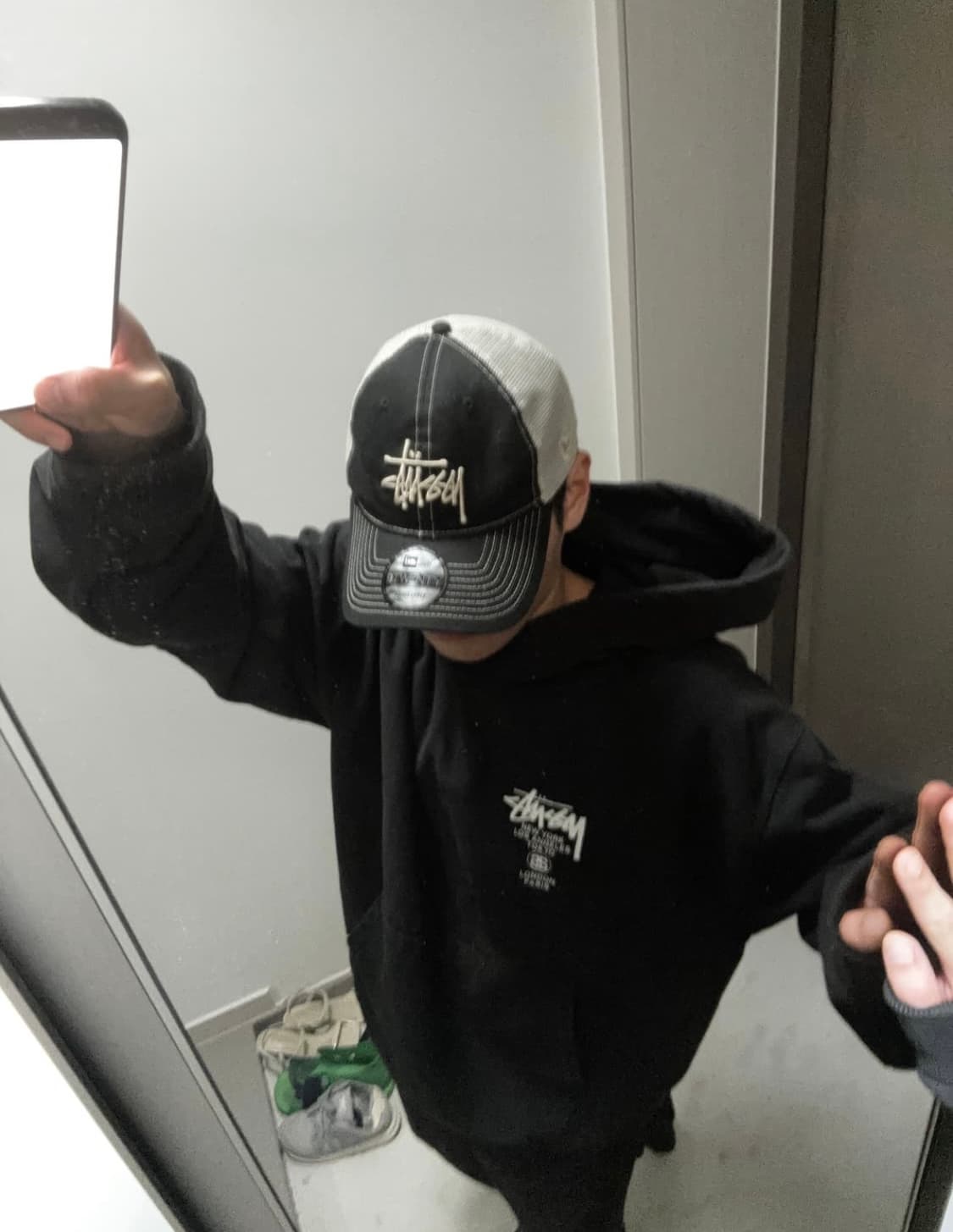 스투시 월드투어 후드티 상품이미지3