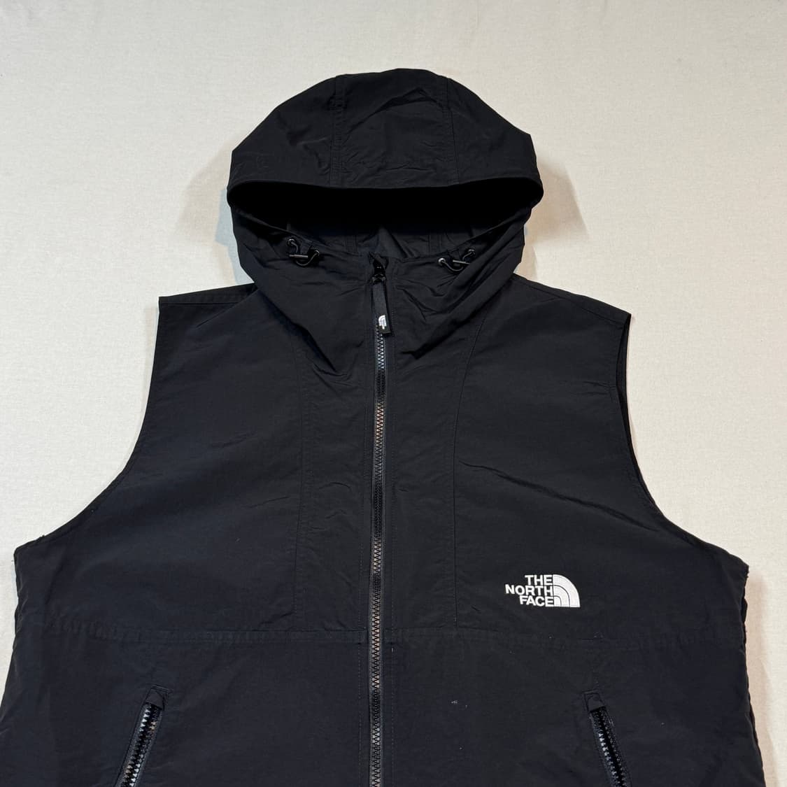 M) 노스페이스 후드 바람막이 조끼 블랙 상품이미지3