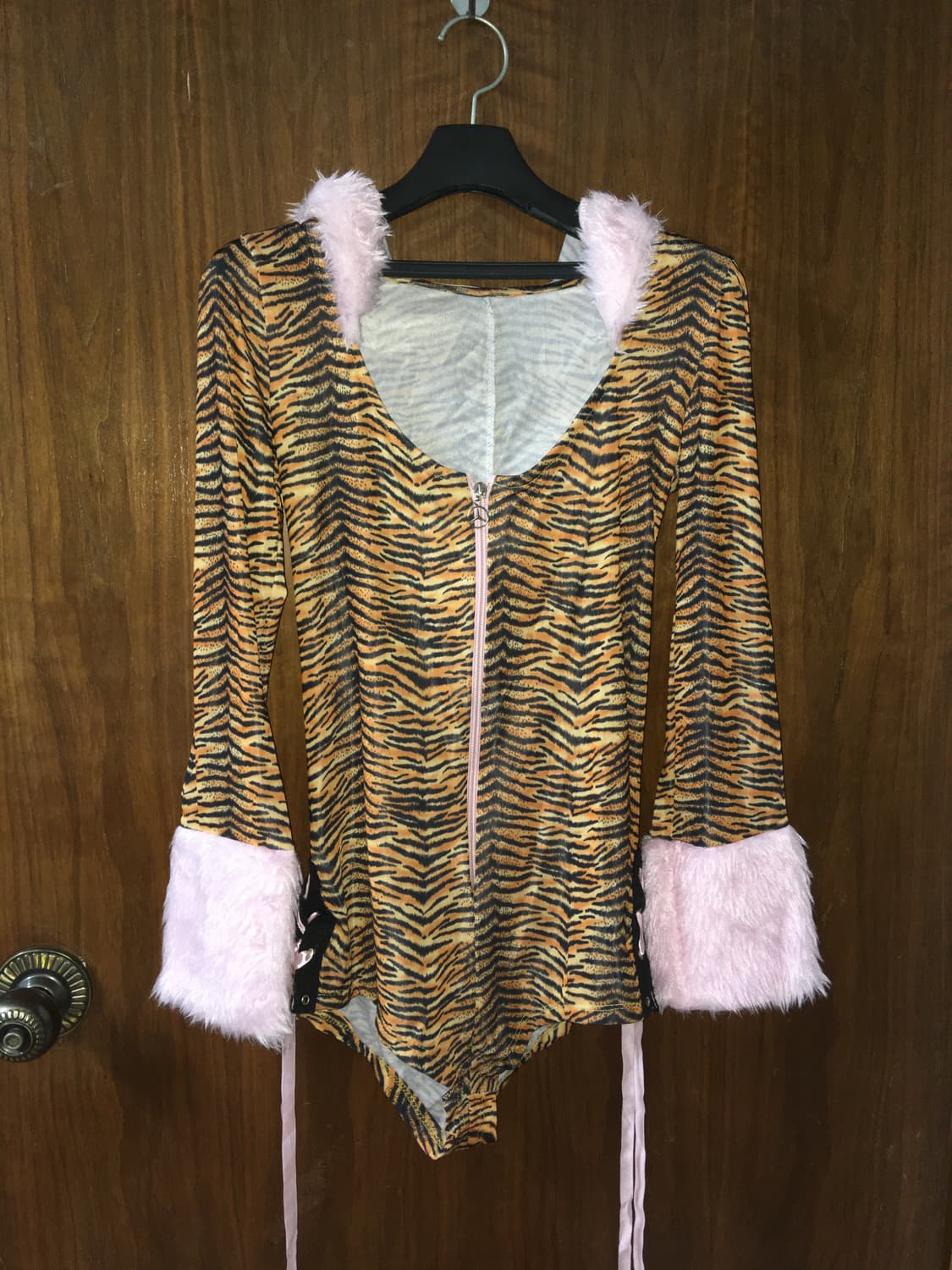 갸루 타이거 프린트 바디수트 레그워머 세트 상품이미지1