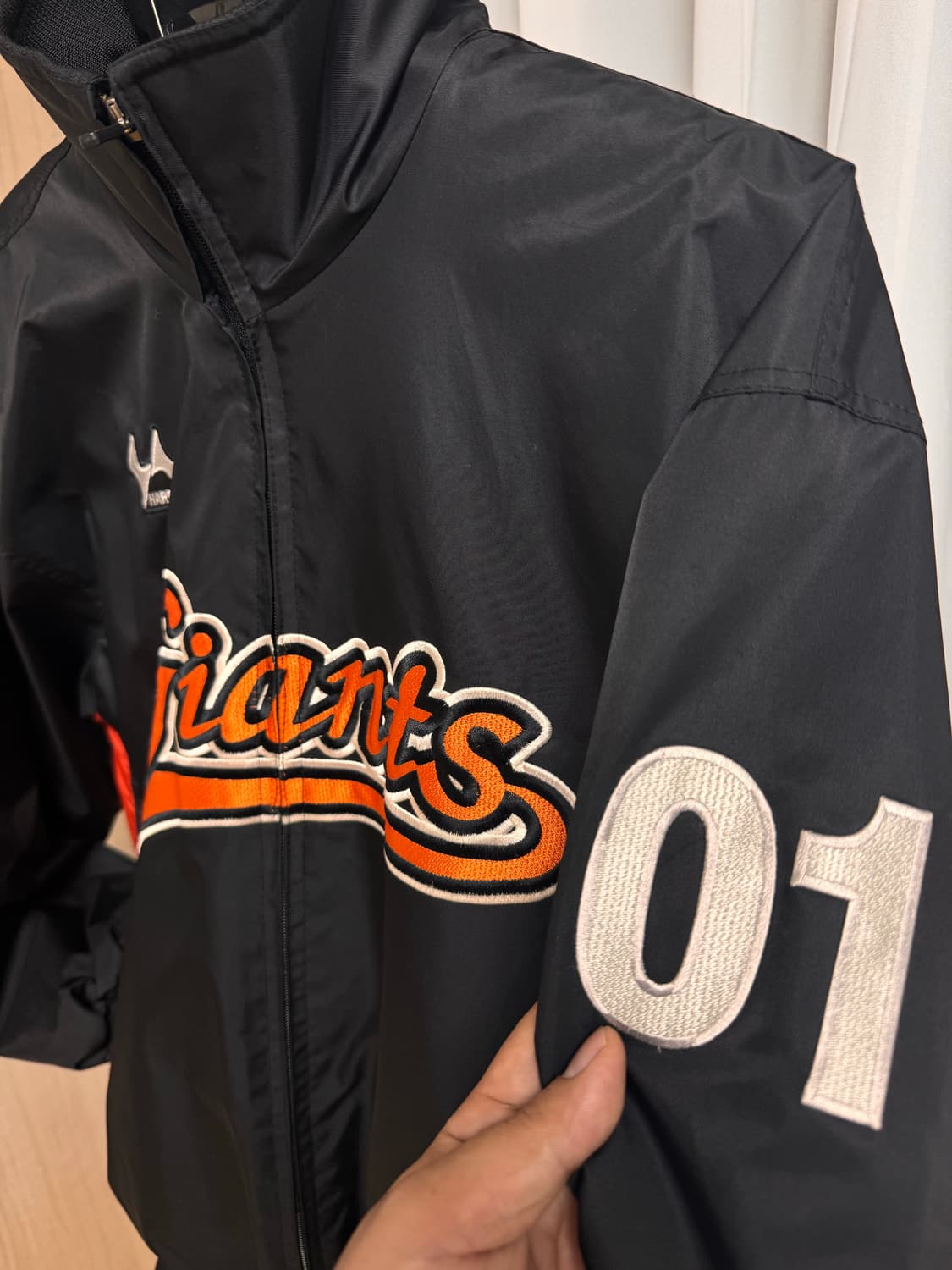 선수지급용) 롯데자이언츠 하드 춘추점퍼 상품이미지3