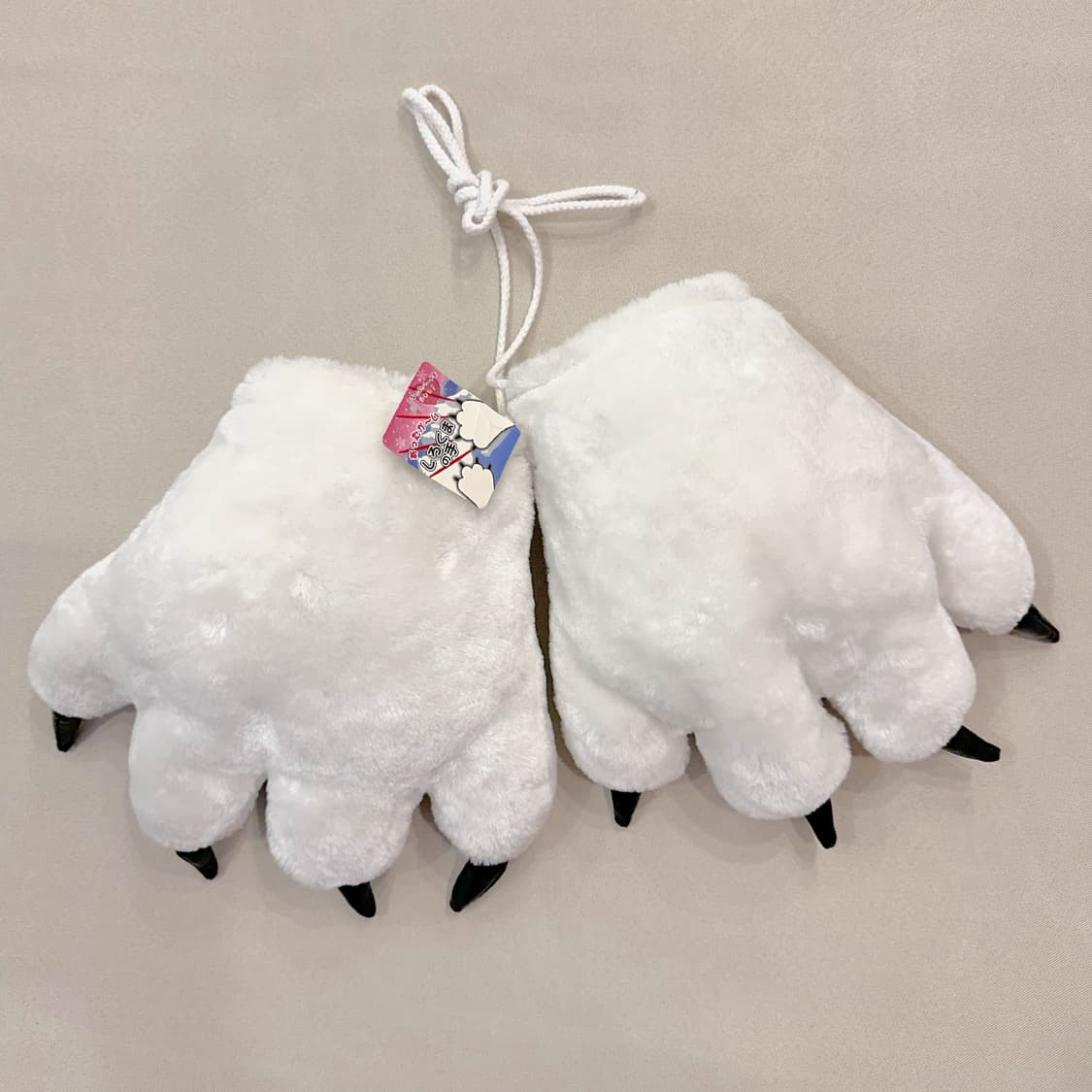 따뜻한 흰곰의 손 상품이미지2