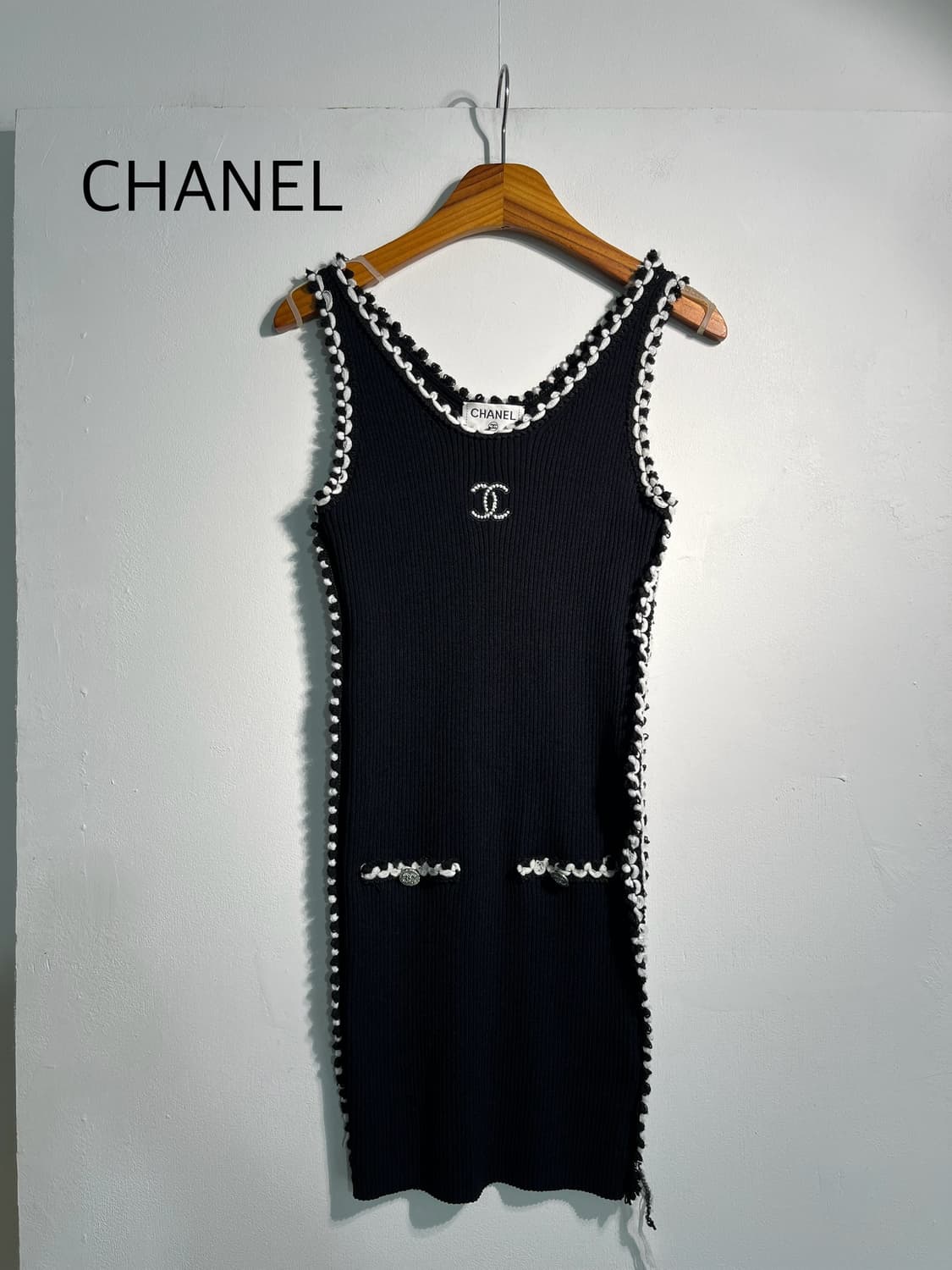 CHANEL 샤넬 로고 니트 미니원피스 s (정품) 상품이미지1