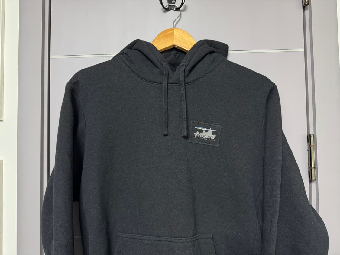 파타고니아 후드티 m (100사이즈) 블랙 깔끔  상품이미지3