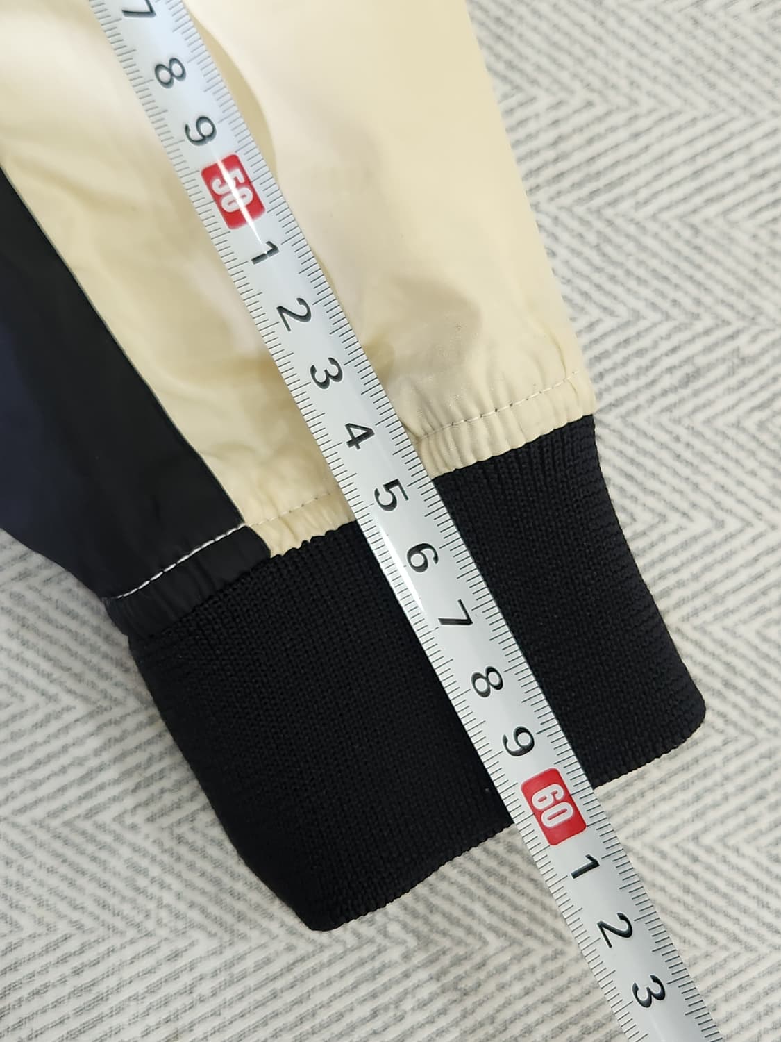 [55] 헬로키티 바람막이 봄버 자켓 여성 55 상품이미지8