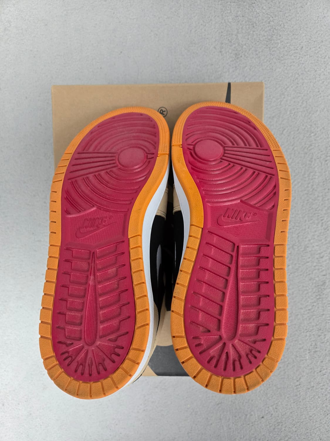 조던 1 줌 에어 컴포트 펌킨 스파이스 상품이미지2